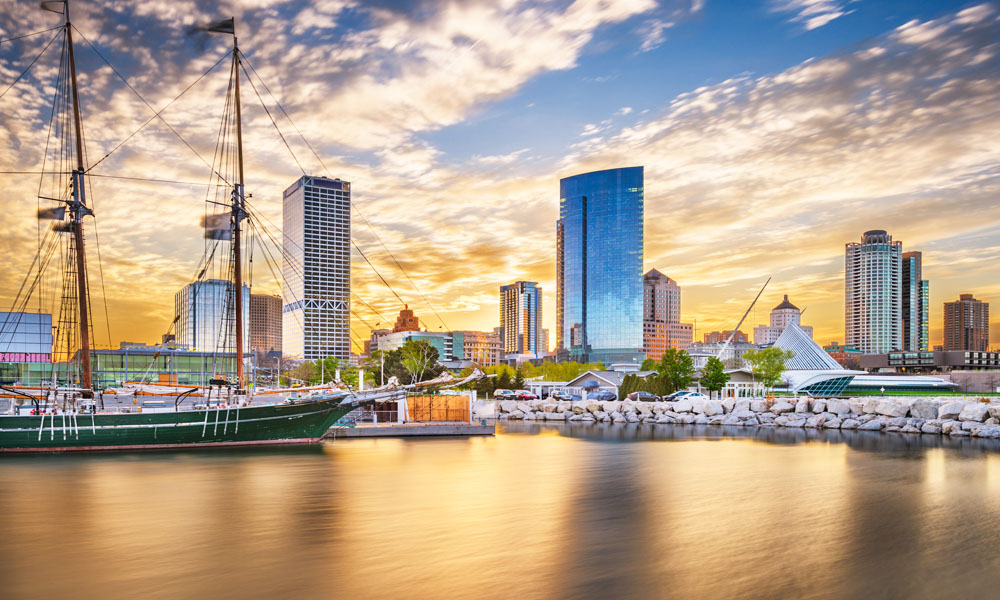 Milwaukee skyline