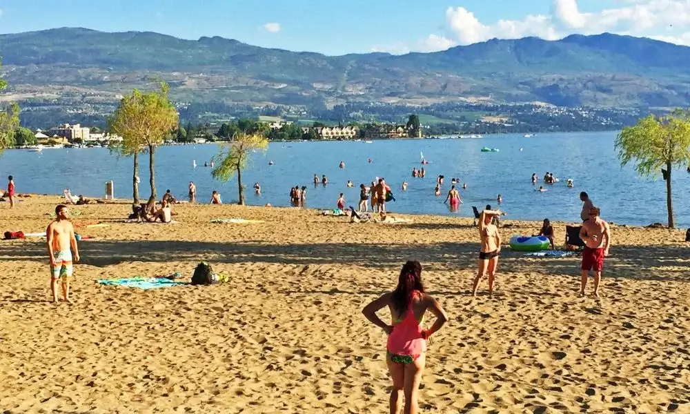 Boyce-Gyro Beach Park, Kelowna